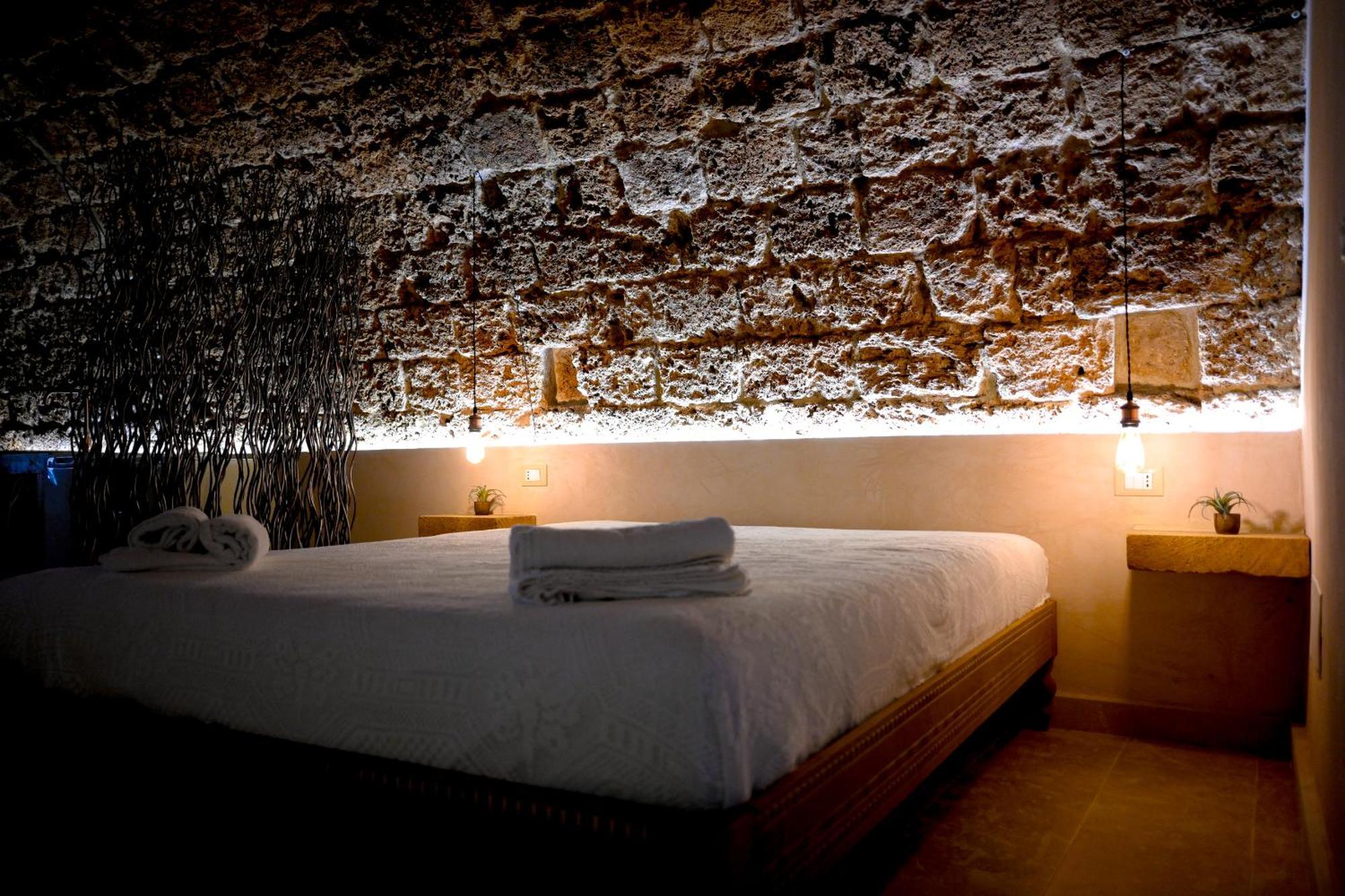 La Grotta, Luxury Suite & Spa Noto Esterno foto