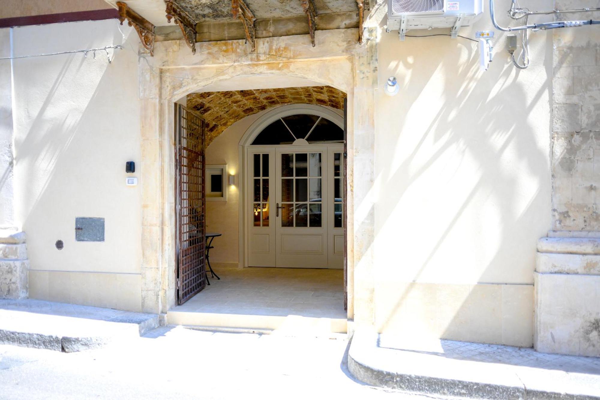 La Grotta, Luxury Suite & Spa Noto Esterno foto